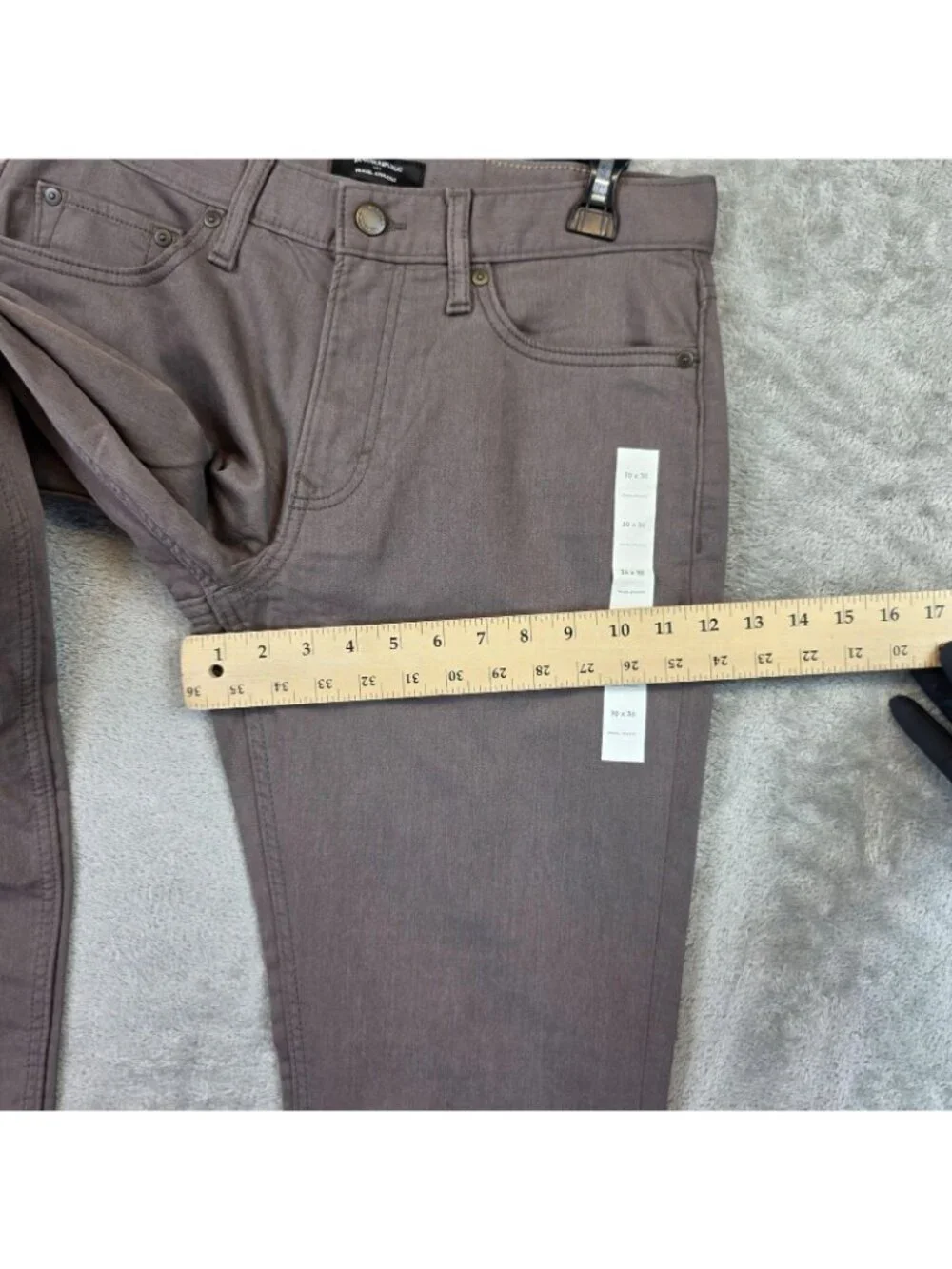 Banana Republic Travel Athletic Jeans Mens 30x30 Brown Stretch Taper Denim